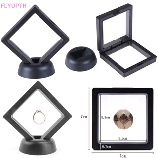 Flyup กล่องใส่เหรียญ รูปธงชาติ 3D ขนาด 70*70 มม. สีดํา พร้อมขาตั้ง