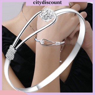 &lt;citydiscount&gt; สร้อยข้อมือ โลหะผสม แบบเปิด ลายดอกไม้ แวววาว ไม่จางหาย เครื่องประดับ ของขวัญ หรูหรา สําหรับผู้หญิง งานเลี้ยง