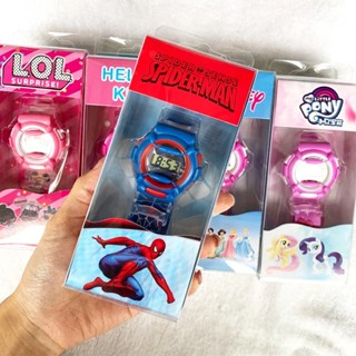 นาฬิกาข้อมือควอทซ์อิเล็กทรอนิกส์ ลายการ์ตูน Marvel Spider-Man Elsa Hello Kitty สไตล์เจ้าหญิง สําหรับเด็กนักเรียนผู้ชาย และเด็กผู้หญิง