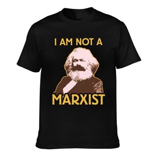 [COD]ดูดีนี่ เสื้อยืดราคาถูกสุดๆเสื้อยืดแขนสั้น ผ้าฝ้าย พิมพ์ลายคําคม Karl Marx Not A Marxist สไตล์ฮิปฮอป สําหรับผู้ชายข