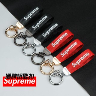 พวงกุญแจ จี้รูปรถยนต์ Supreme แบบสร้างสรรค์ สไตล์สตรีท สําหรับผู้ชาย และผู้หญิง