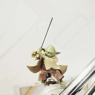 Jedi Knight Master Yoda ฟิกเกอร์ Pvc รูปปั้น Star Wars Lightsaber ขนาด 7 ซม. สําหรับเก็บสะสม