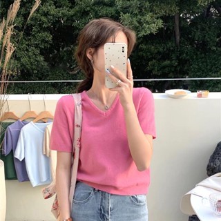 Gakki เสื้อยืดคอวีไหมพรมหญิงแขนสั้น เสื้อถักสตรีแขนสั้นผ้านิ่มใส่สบาย ฟรีไซส์ พร้อมส่ง 95123#