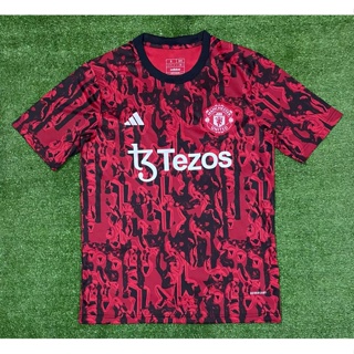 เสื้อกีฬาแขนสั้น ลายทีมฟุตบอล Manchester United สีแดง และสีดํา ไซซ์ S - XXL 23-24