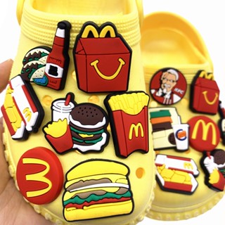 การ์ตูนพิซซ่า Jibbitz อาหาร Jibits สําหรับ Croc Pin Fries แฮมเบอร์เกอร์ รองเท้าเสน่ห์ McDonald ขนมขบเคี้ยว Jibbits Crocks ผู้หญิงรองเท้าอุปกรณ์เสริมตกแต่ง