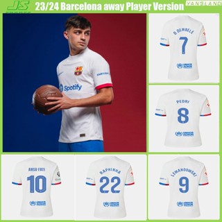 เสื้อกีฬาแขนสั้น ลายทีมฟุตบอล Barcelona สีขาว LEWANDOWSKI PEDRI เวอร์ชั่นผู้เล่น 2023 24