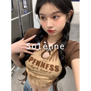 Solenne  เสื้อครอป เสื้อยืดผู้หญิง ครอป baby tee สาวเรโทร 2023 NEW Style Unique ทันสมัย พิเศษ สวย A99J1Z1 36Z230909