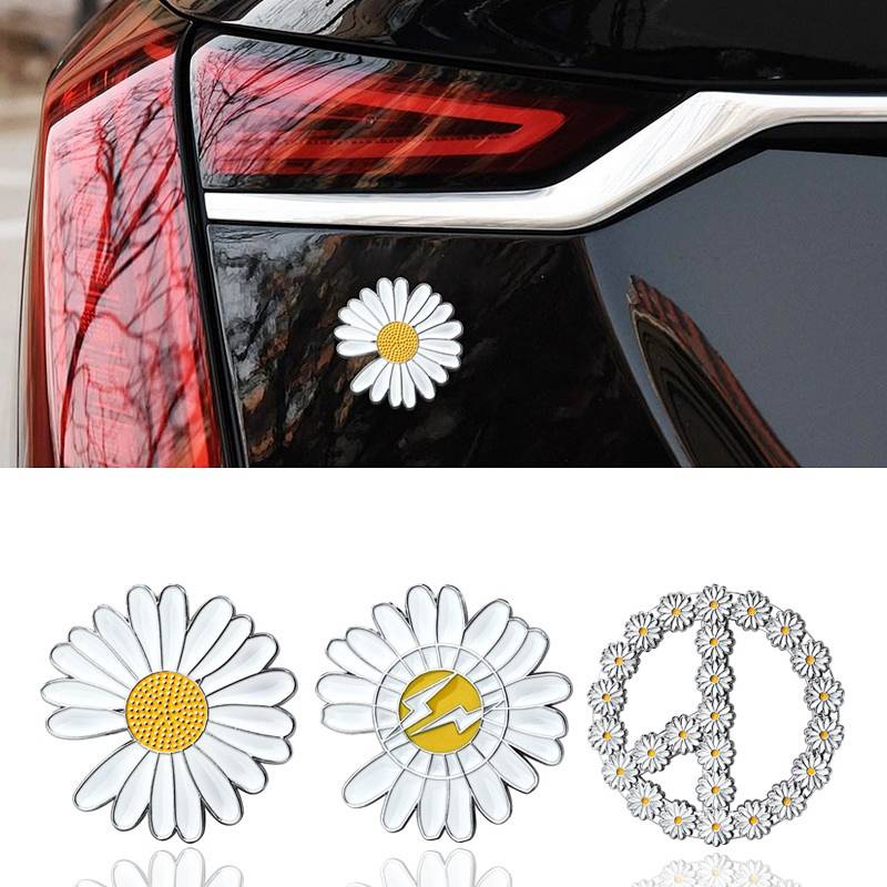 G-Dragon Same Style Little Daisy Float Sticker Car 3D Individual Badge Metal Car Logo Scratch Hidden Sticker Side Seam Label yoGm