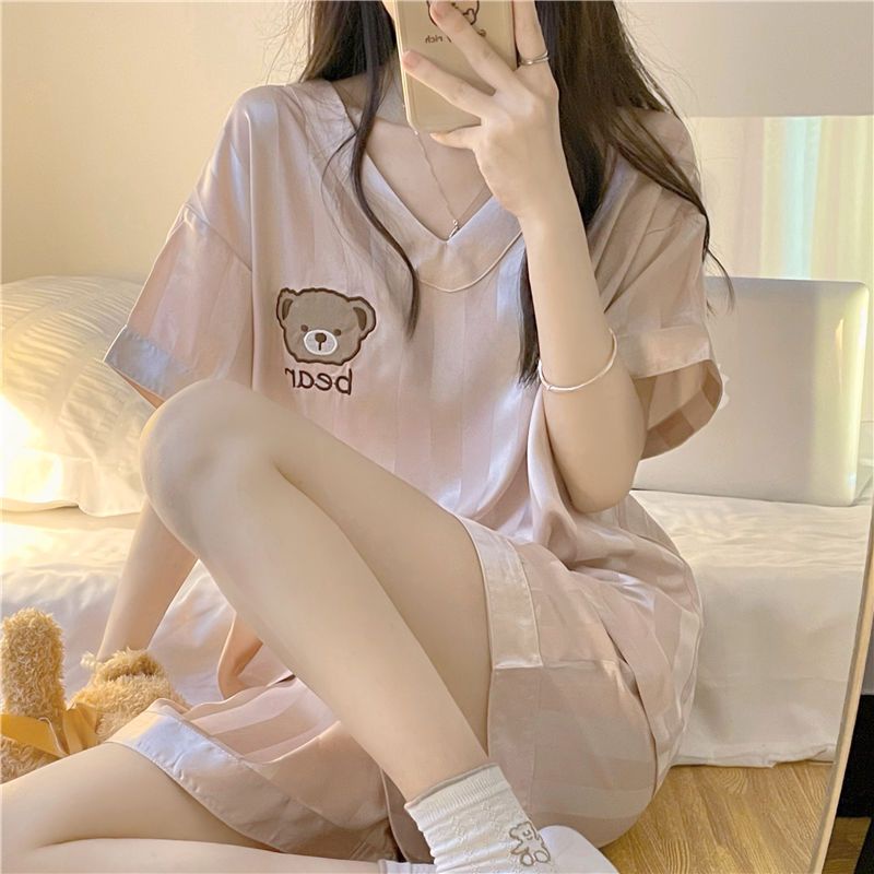 Fds ใหม่ ชุดนอนเสื้อแขนสั้น กางเกงขาสั้น คอวี ผ้าเรยอน ลายหมีน่ารัก แฟชั่นฤดูร้อน สําหรับสตรี