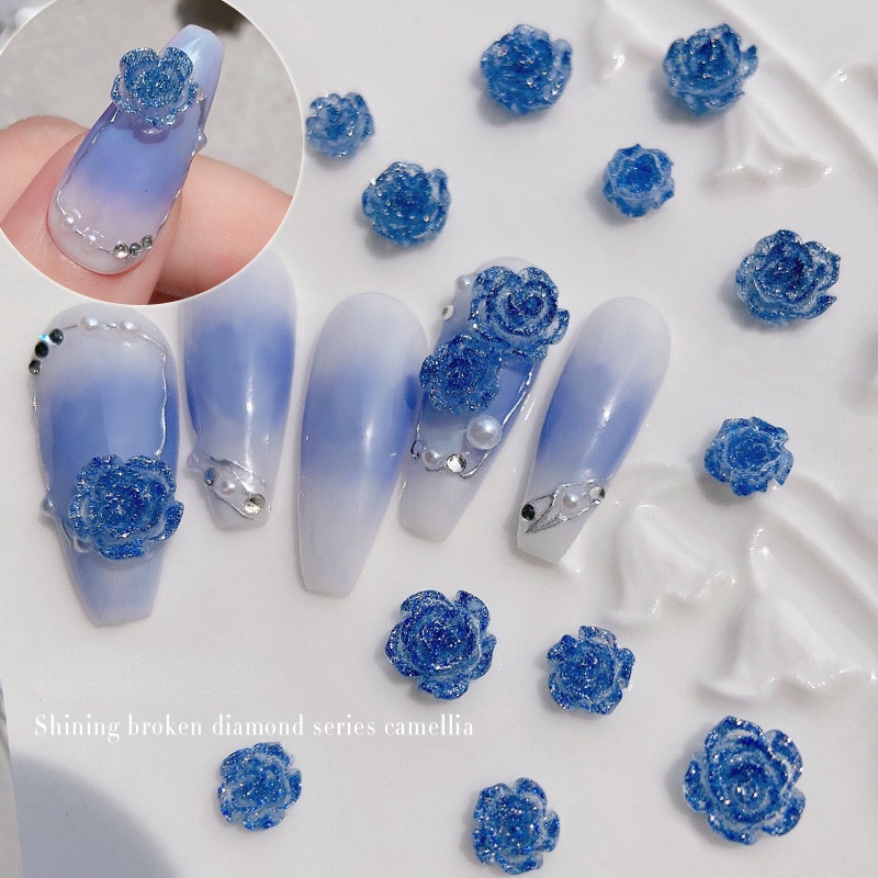 50เล็บหักเพชรดอกเคมีเลียเครื่องประดับสามมิติที่มีสีสันแฟลชตกแต่งเล็บแววเรซิ่นดอกไม้เพชรตกแต่ง