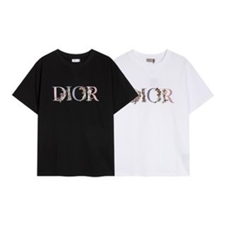 เสื้อยืดแขนสั้น คอกลม ปักลายโลโก้ตัวอักษร Dior Dior คุณภาพสูง สําหรับผู้ชาย และผู้หญิง