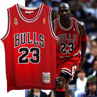 ลูกบอล NBA อเนกประสงค์ เสื้อกีฬาแขนสั้น ลายทีม Jersey 23 สีแดง | ชุดเครื่องแบบบาสเก็ตบอล แขนกุด ปักลาย แบบแห้งเร็ว สไตล์เรโทร 605816