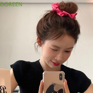 Doreen ที่คาดผม สีชมพู สครันชี่ ผ้าไหมซาติน สีแดงกุหลาบ สร้อยคอที่เรียบง่าย ยางรัดผม ที่มัดผมหางม้า