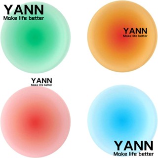 Yann1 แผ่นรองแก้วอะคริลิค ทรงกลม 3.8 นิ้ว สีแดง สีส้ม น้ําเงิน เขียว สําหรับห้องครัว 4 ชิ้น