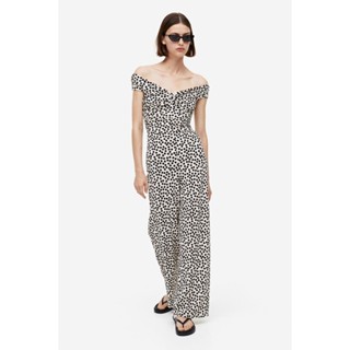 H&amp;M  Woman Twist-detail off-the-shoulder jumpsuit 1182093_1