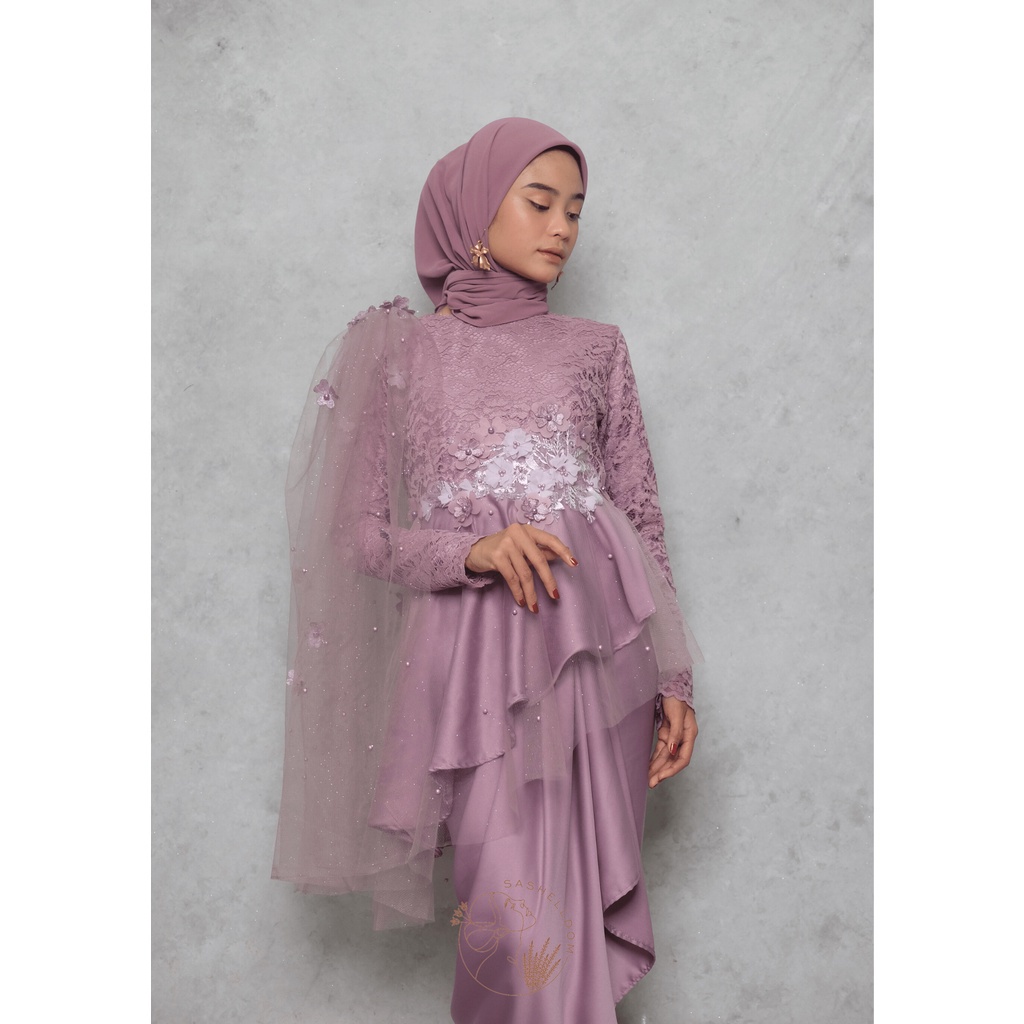 Martha TARO MAUVE KEBAYA