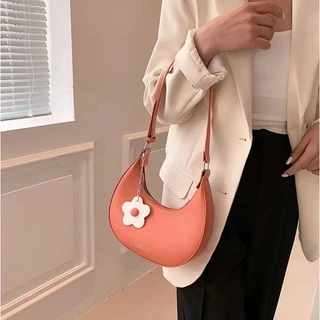 【ลดล้างสต๊อก】miss bag fashion กระเป๋าคล้องไหล่ผู้หญิ งกระเป๋าสะพายข้าง D-1429