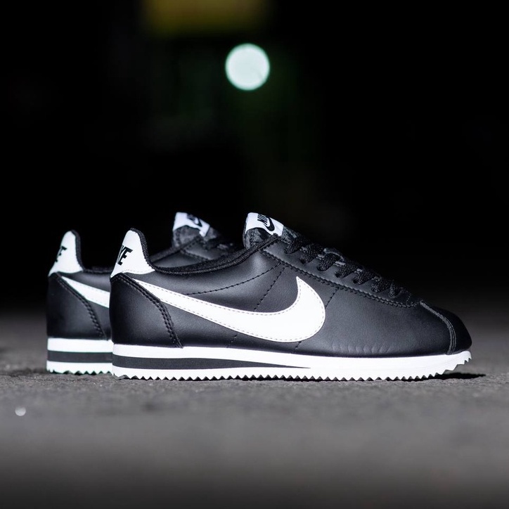 Sepatu nike cortez hot sale