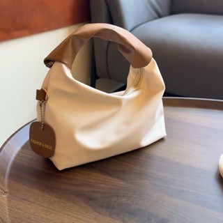 2023 New High-end Niche Design Folded Bag Cloud Bag Hand Bag Womens Hand Bag Shoulder Crossbody Bag