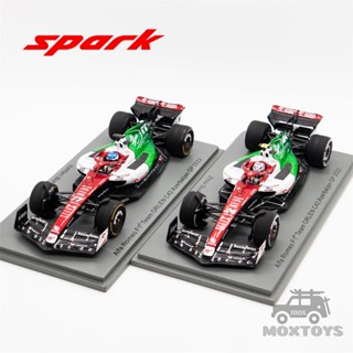 โมเดลรถยนต์ Spark 1:43 F1 Alfa Romefo ORLEN C42 No.24 Zhou GuanYu No.77 Valtteri Bottas Azerbaijan