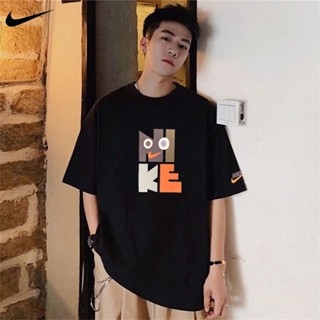 Nike เสื้อยืดคอกลม แขนสั้น ผ้าฝ้าย 100% พิมพ์ลายหน้ายิ้ม เรียบง่าย สําหรับผู้หญิง และผู้ชาย