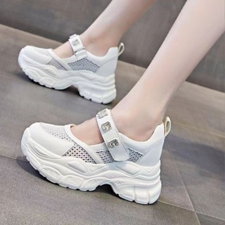 HWSHOES 🌸👟รองเท้าแตะส้นสูงส้นหนาสําหรับผู้หญิง Openwork rhinestone  ผ้าใบลิ่มมัฟฟิน