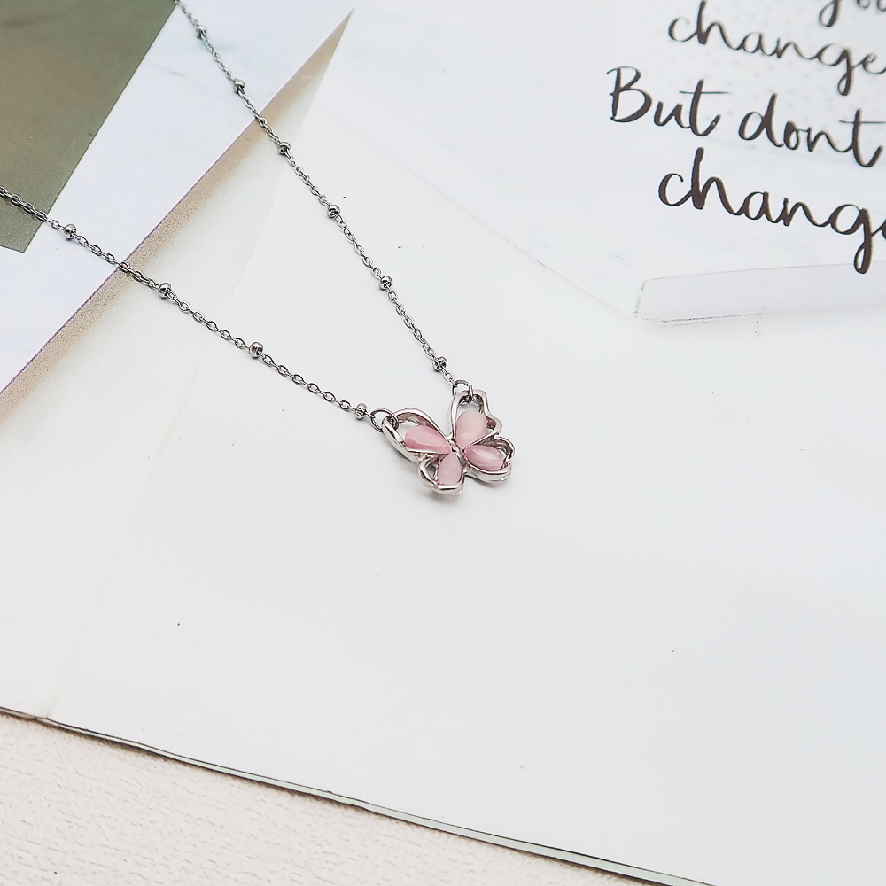 อ่อนโยนหวานสตรอเบอร์รี่คริสตัลผีเสื้อสร้อยคอผู้หญิงฤดูร้อนใหม่กระดูกไหปลาร้าโซ่ออกแบบเครื่องประดับประสาทสัมผัส - รูปที่ 2