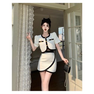 กระโปรงทรงใหม่ในฤดูร้อน เสื้อสูทสีฮังกิว กระโปรงเอวสูง กระโปรงทรงเอวสูง