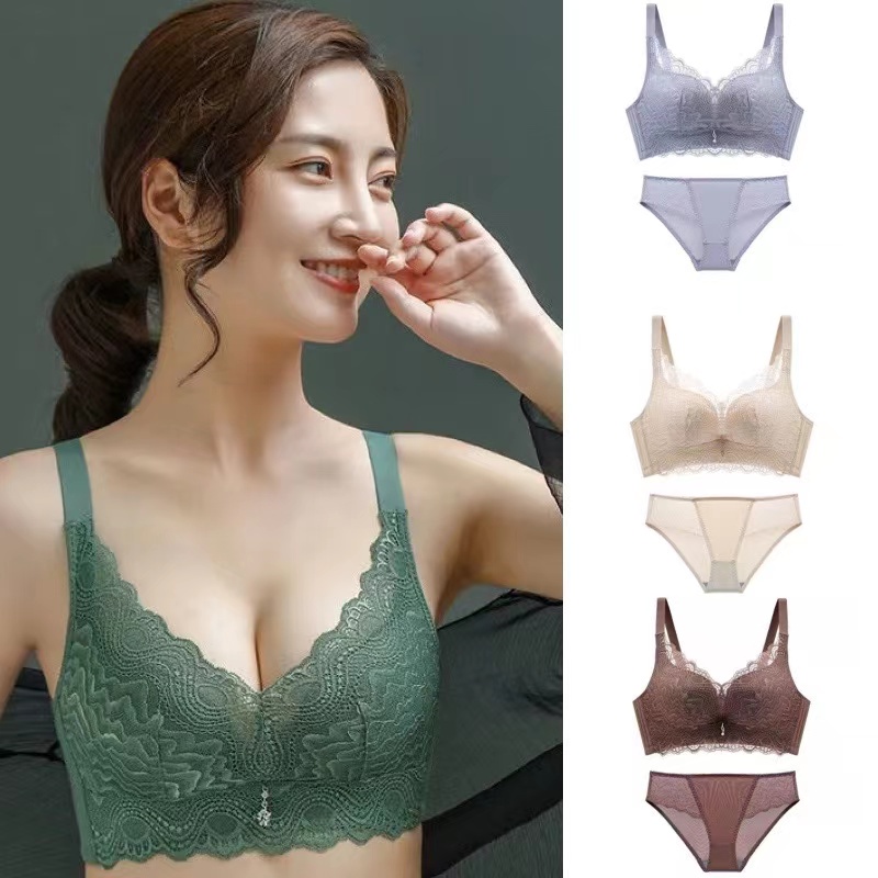 #089 ชุดชั้นในลูกไม้ ระบายอากาศ ไม่มีโครงเหล็ก เสริมฟองนํ้าไม่เยอะ มีกางเกงในขายแยก COK