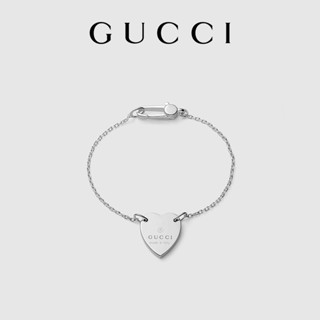 [พร้อมกล่องบรรจุภัณฑ์] พร้อมส่ง Gucci Gucci สร้อยข้อมือเงิน จี้โลโก้ Gucci รูปหัวใจ