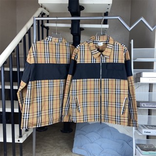 Burberry เสื้อแจ็กเก็ต เสื้อกันลม ผ้าฝ้าย 100% มีซิป ลายตาราง สําหรับผู้ชาย และผู้หญิง