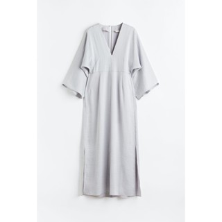 H&amp;M  Woman V-neck dress 1125974_1