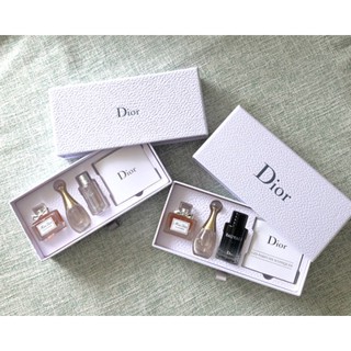 น้ําหอม Dior Mini กล่องของขวัญที่สมบูรณ์แบบ Dior Wilderness Q Sample น้ําหอมผู้หญิง น้ําหอมคงที่