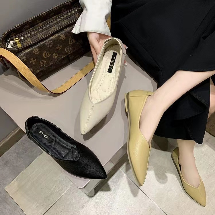 รองเท้าหัวแหลม เสริมส้น1นิ้ว ทรงสวยนิ่ม ใส่สบายเท้า รองเท้าแตะแฟชั่น KRG338