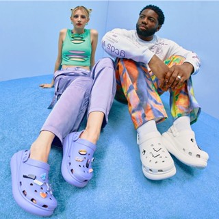 รองเท้าแตะ Crocs ส้นหนา แฟชั่นคลาสสิก 207521-100/207521-2y2/207521-6ub/207521-001/207521-5q6 (2890) [ชุดกีฬา]