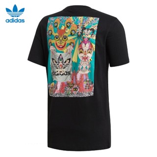 【พร้อมส่ง】ของแท้ Adidas เสื้อยืดแขนสั้น คอกลม พิมพ์ลายกราฟฟิติ ทรงหลวม 100% DY6693