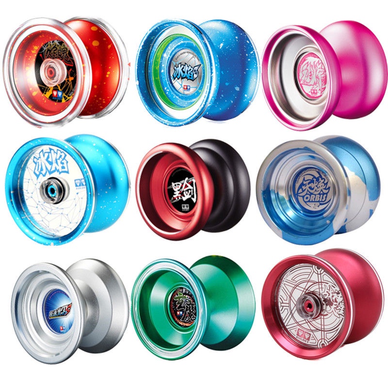 ⭐Ins Audi หุ่นฟิกเกอร์ดาบน้ําแข็ง Firepower Youth King 5 Yoyoyo S Speed S Speed Light Blade Firefox S Yo-Yo