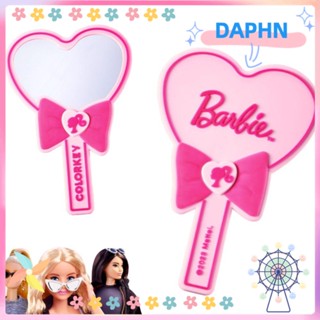 Daphs หวีกระจกแต่งหน้า แบบมือถือ พลาสติก สีชมพู สําหรับตุ๊กตาบาร์บี้