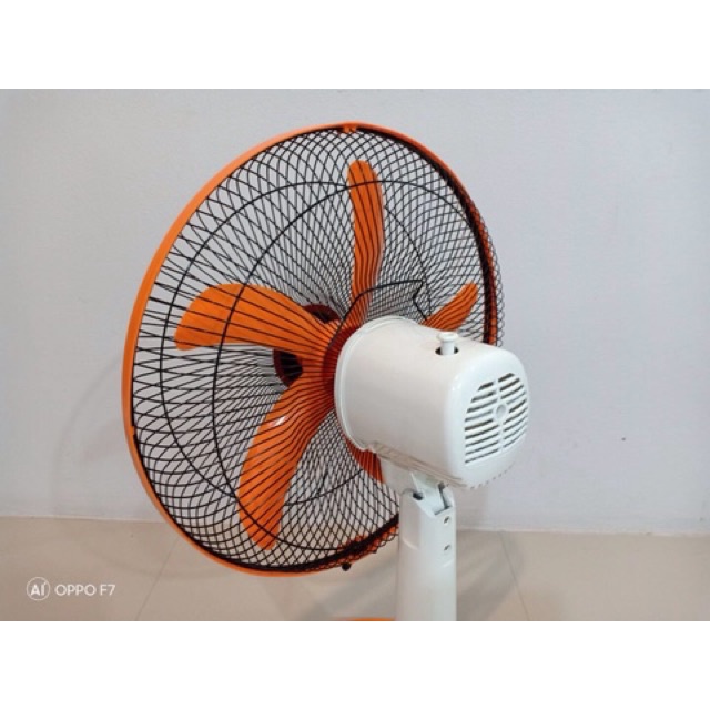 Fan :พัดลมตั้งโต๊ะ 16นิ้ว กระแสตรงDC 12V ****