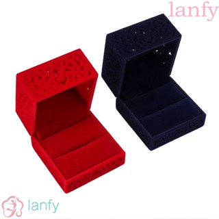 Lanfy กล่องใส่แหวน ขนาด 6.5 x 6.5 x 6.7 ซม. อุปกรณ์สำหรับใส่แหวน