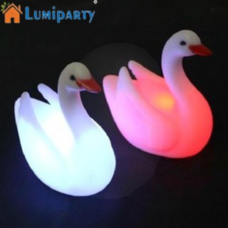 Lumiparty โคมไฟ LED รูปหงส์โรแมนติก เปลี่ยนสีได้ 7 สี สําหรับตกแต่งปาร์ตี้คริสต์มาส