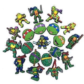 จี้การ์ตูนอนิเมะ Jibbitz Charm Ninja Turtle Jibits อุปกรณ์เสริม สําหรับตกแต่งรองเท้า Croc Pin Hero Shoe Charms Ninja Turtles Jibbits Crocks สําหรับผู้ชาย