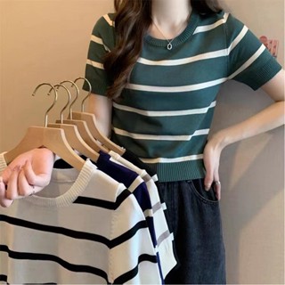 Lune_Grace.(95020)เสื้อแขนสั้นไหมพรม คอกลม ลายทาง ทรงสวย สีมินิมอลน่ารักๆ