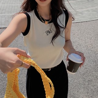 [พร้อมส่ง] เสื้อกั๊กแขนกุด คอกลม ผ้าถัก สีขาว สําหรับผู้หญิง
