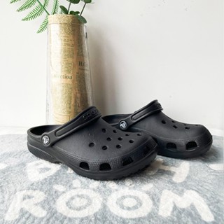 Buy 1 pair get 4 Jibbitzs free พรีเมี่ยมขอ Crocs รองเท้า องเท้าแตะชายหาดสำหรับผู้ชายและผู้หญิง คุณภาพสูงรองเท้าชายหาด ขาย