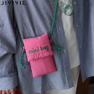 JIVIVIL ผู้หญิงกระเป๋า crossbody ไหล่เกาหลีมินิ niche ออกแบบลูกอมสีน่ารักกระเป๋าโทรศัพท์มือถือ