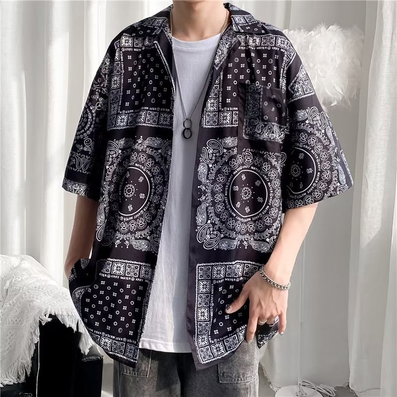 เสื้อเชิ้ตแขนสั้น พิมพ์ลาย สไตล์ฮิปฮอป ญี่ปุ่น ขนาดใหญ่ สําหรับผู้ชาย และผู้หญิง