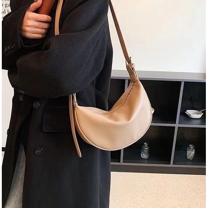【พร้อมส่ง】miss bag fashion กระเป๋า กระเป๋าผู้หญิง คาดอก สไตล์เกาหลี รุ่น 225