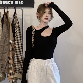 เสื้อยืดแขนยาว คล้องคอ แฟชั่นฤดูใบไม้ร่วง สําหรับผู้หญิง