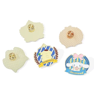 Sanrio เข็มกลัดโลหะ รูปการ์ตูนสุนัข Kulomi Cinnamon น่ารัก เครื่องประดับ สําหรับนักเรียน กระเป๋า